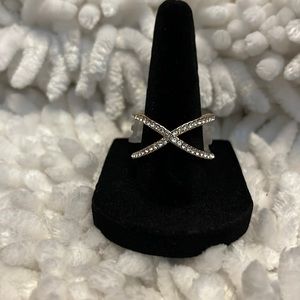 NEW IAM Fashion Crossover Ring